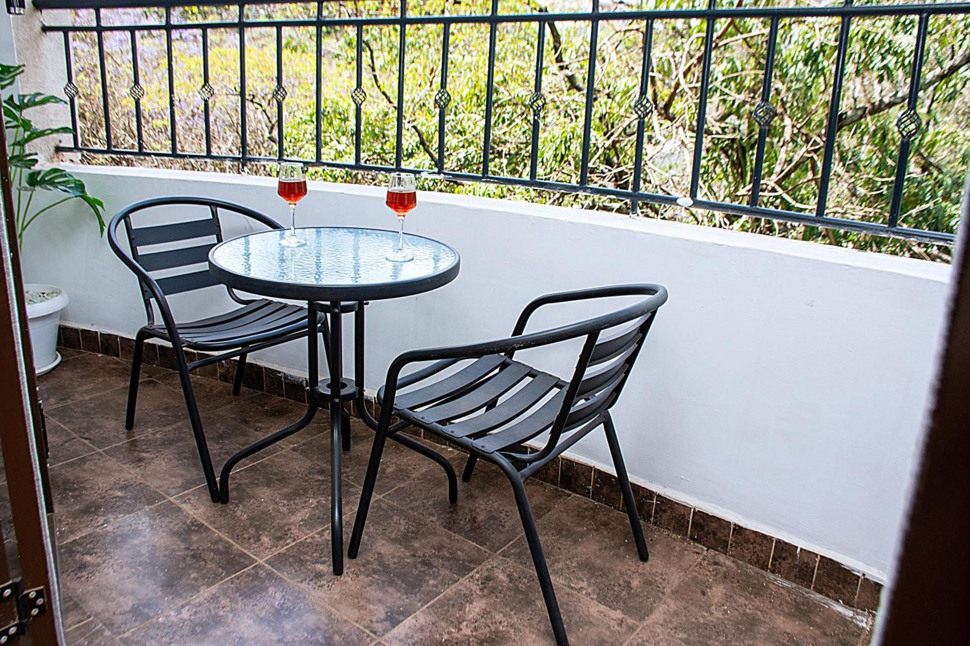 Casa Misa Riverside Duplex Nairobi Exterior photo